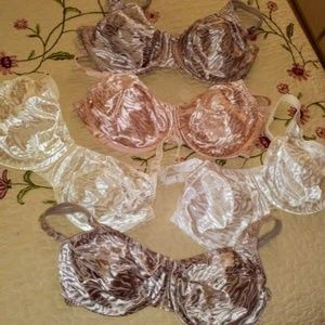 5 VASSARETTE UNDERWIRE BRAS 38D NWOT